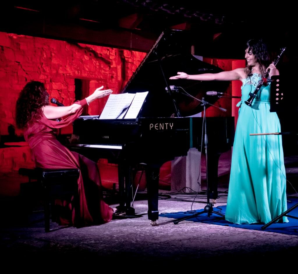 "Interpretare l’Antico" il 31 agosto Cettina Donato e Zoe Pia al Teatro della Nike di Naxos con “Mito” "Interpretare l’Antico" il 31 agosto Cettina Donato e Zoe Pia al Teatro della Nike di Naxos con “Mito”