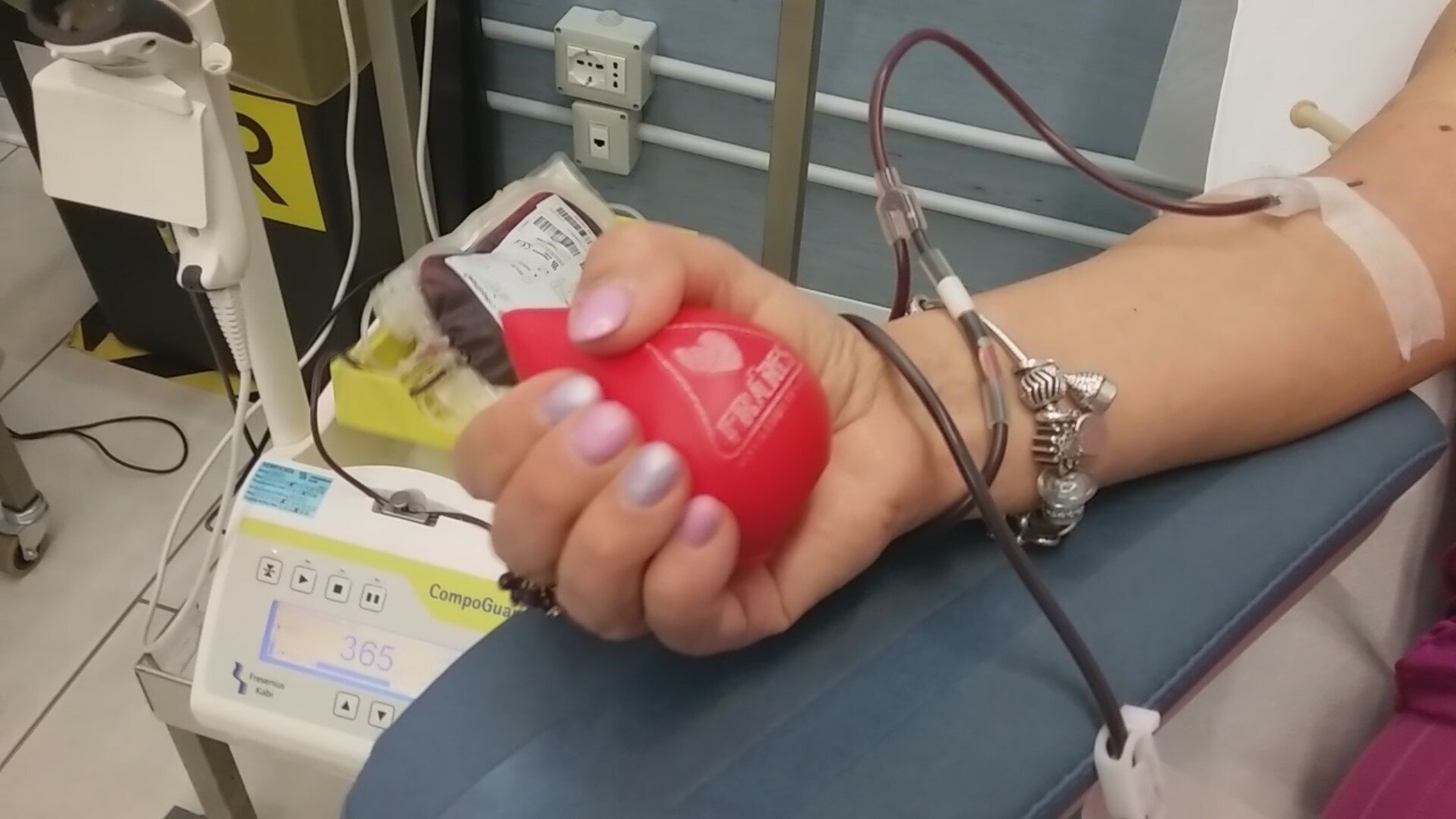 Carenza estiva sangue, Fratres: &ldquo;Andate a donare prima delle vacanze&rdquo;