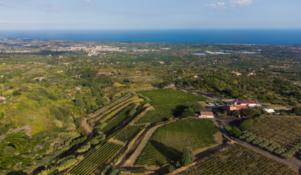 Ritorna il 2 agosto a Santa Venerina "Versante Est", primo appuntamento da Cantine La Contea