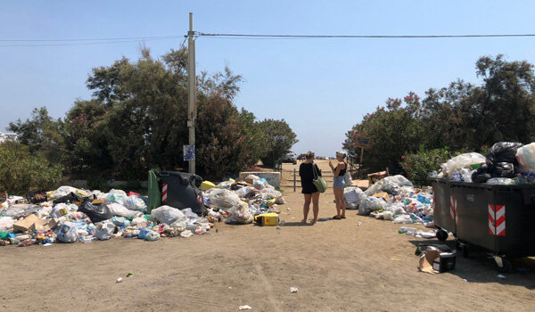 Spiagge libere, il Comuna valuta ipotesi revoca concessione per scorretto deposito rifiuti