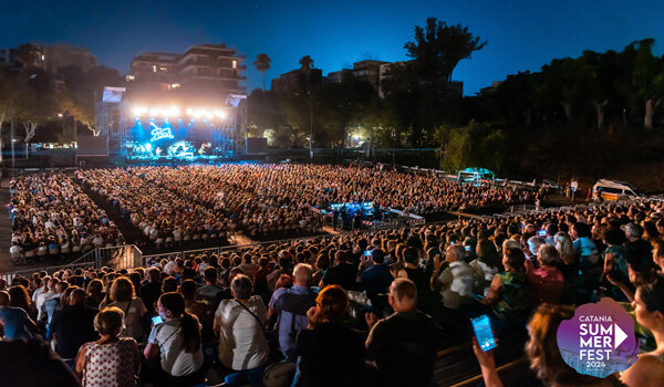 Doppio successo dei Pooh al Giardino Bellini per il "Catania Summer Fest 2024" Doppio successo dei Pooh al Giardino Bellini per il "Catania Summer Fest 2024"