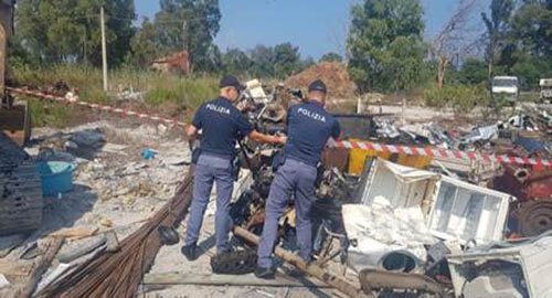 Indagate due persone dalla Polizia nell&rsquo;Oasi del Simeto per violazione sigilli, abuso edilizio, deterioramento habitat naturale, gestione e raccolta illegale di rifiuti speciali