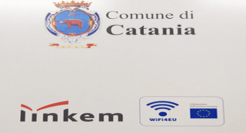 Internet, il primo cittadino attiva rete wi fi gratis in nove piazze della citt&agrave;