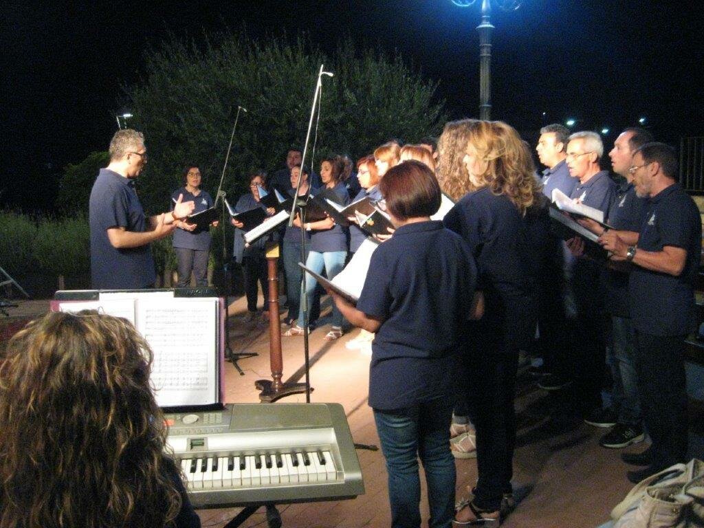 &ldquo;Poesia e...Canto sotto le stelle&rdquo;, successo a Tremestieri Etneo per la quinta edizione dell&rsquo;evento culturale