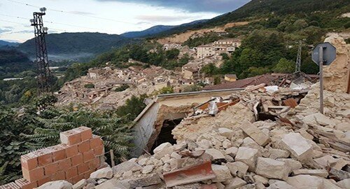Terremoto Centro Italia, continua a salire il numero delle vittime, attivata dalla Croce Rossa raccolta fondi Terremoto Centro Italia, continua a salire il numero delle vittime, attivata dalla Croce Rossa raccolta fondi