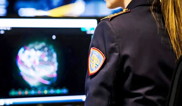 Falso trading online, una truffa frequente, attenzione alle promesse di facili guadagni, testimonial della campagna della Polizia di Stato Fortunato Cerlino