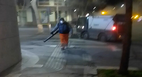 Cenere vulcanica, nella zona del "porta a porta" la raccolta &egrave; prevista luned&igrave; mattina, con i sacchetti esposti domenica sera