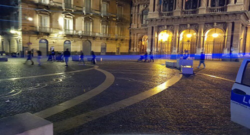 Domani 10 agosto a piazza Bellini, per la notte di San Lorenzo, "Calici di Stelle"