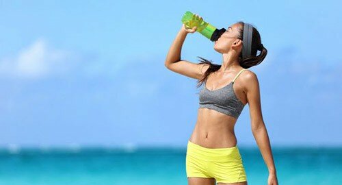 Bere acqua, un gesto da campioni! Il Prof. Alessandro Zanasi dell&rsquo;Osservatorio Sanpellegrino spiega l'importanza di una corretta idratazione nella pratica sportiva