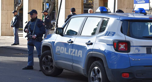 Operazione&ldquo;Drug Stable" della Squadra Mobile, blitz contro gruppo criminale dedito al traffico di sostanze stupefacenti, nove arresti