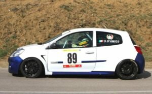 ac-salvo-damico-renault-clio-rs-300x185-809143657.jpg