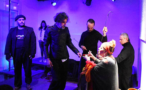 una-scena-299426762.jpg una-scena-299426762.jpg