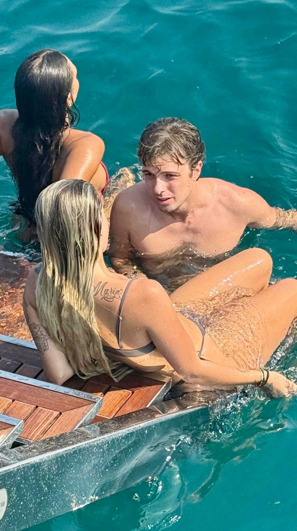 Yacht di lusso e stories rimosse: il mistero tra Gaia Bianchi e Luca More
