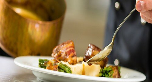 Taormina Gourmet, l'edizione 2017 dal 21 al 23 ottobre con protagonisti cantine, mastri birrai, chef