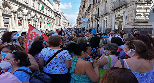 Snalv - Confsal, protesta oggi degli operatori igienico personali che si occupano degli studenti portatori di handicap Snalv - Confsal, protesta oggi degli operatori igienico personali che si occupano degli studenti portatori di handicap