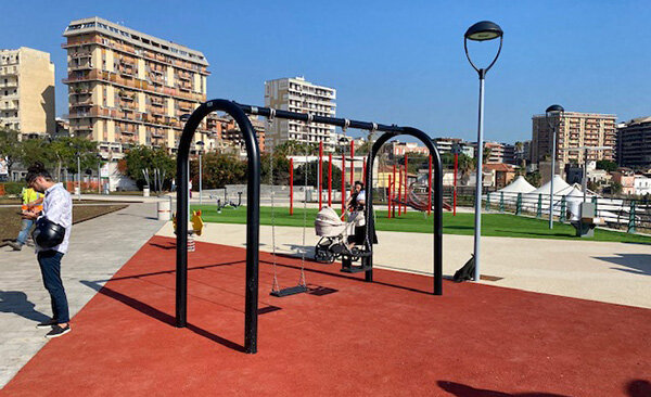 Piazzale Sciascia da zona di degrado ad area a verde attrezzata Piazzale Sciascia da zona di degrado ad area a verde attrezzata