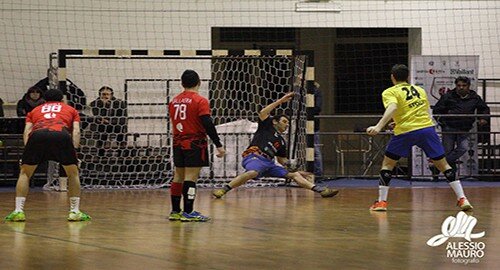 Pallamano - Serie A2, primato in classifica per l&rsquo;Andrea Licitra Ragusa grazie alla vittoria sul Team Alcamo
