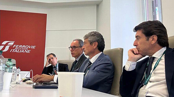 Ferrovie dello Stato e Comune di Catania insieme per disegnare il futuro della città Ferrovie dello Stato e Comune di Catania insieme per disegnare il futuro della città