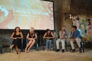 luciaandreano-300x200-186744698.jpg luciaandreano-300x200-186744698.jpg