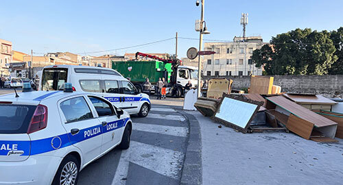Polizia Municipale, rimozione dell&rsquo;occupazione di suolo pubblico in via Acquicella