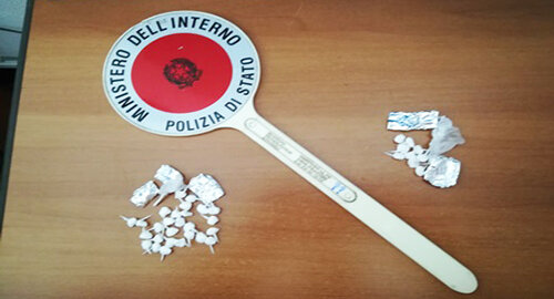 Arrestato dai &ldquo;Falchi&rdquo; in piazza Caduti del mare per spaccio di droga