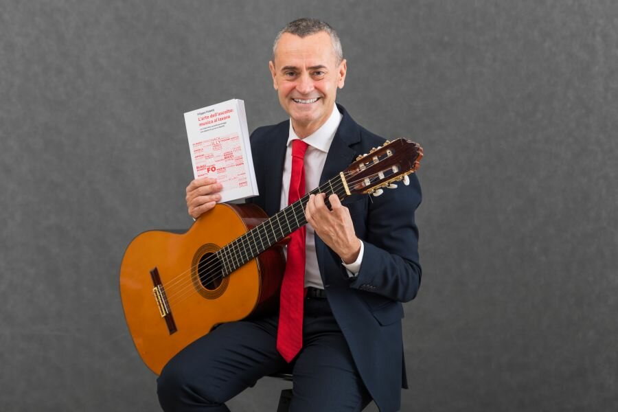 “L’arte dell’ascolto: musica al lavoro” di Filippo Poletti con playlist su Spotify “L’arte dell’ascolto: musica al lavoro” di Filippo Poletti con playlist su Spotify