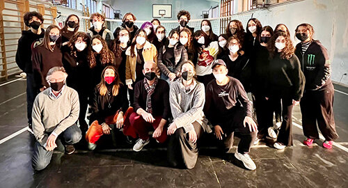 Il 20 maggio all'Ambasciatori di Catania gli studenti del Liceo "Spedalieri" con il musical "Peter Pan", regia di Marco Longo Il 20 maggio all'Ambasciatori di Catania gli studenti del Liceo "Spedalieri" con il musical "Peter Pan", regia di Marco Longo