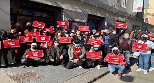 &ldquo;Torniamo a fare spettacolo&rdquo;, oggi manifestazione unitaria, a un anno dalla chiusura, anche a Catania davanti al Teatro Stabile, con lavoratrici e lavoratori