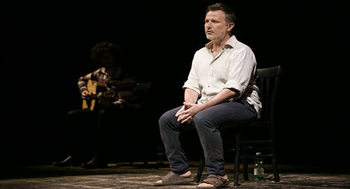Il 23 Luglio ai "Benedettini" di Catania, per il ciclo "Nuovo teatro", in scena Davide Enia in "Scene di frontiera"