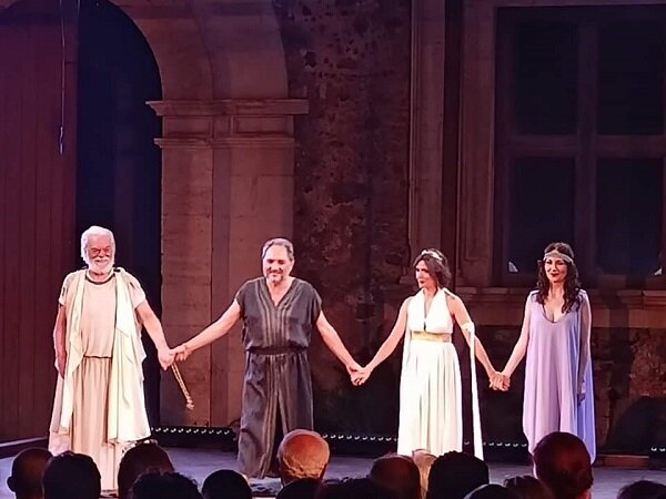 Salvatore Guglielmino, al Castello Ursino di Catania, &egrave; Ulisse nell'Ade in una inedita messa in scena dell'Odissea