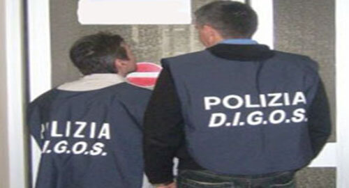polizia-agenti-digos-280103533.jpg