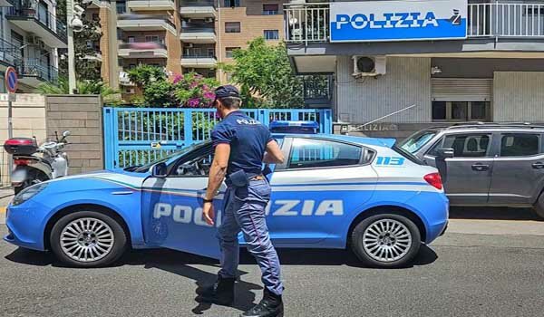 Litiga con il compagno per il passaporto e gli da fuoco alla casa, trentenne denunciata dalla Polizia di Stato