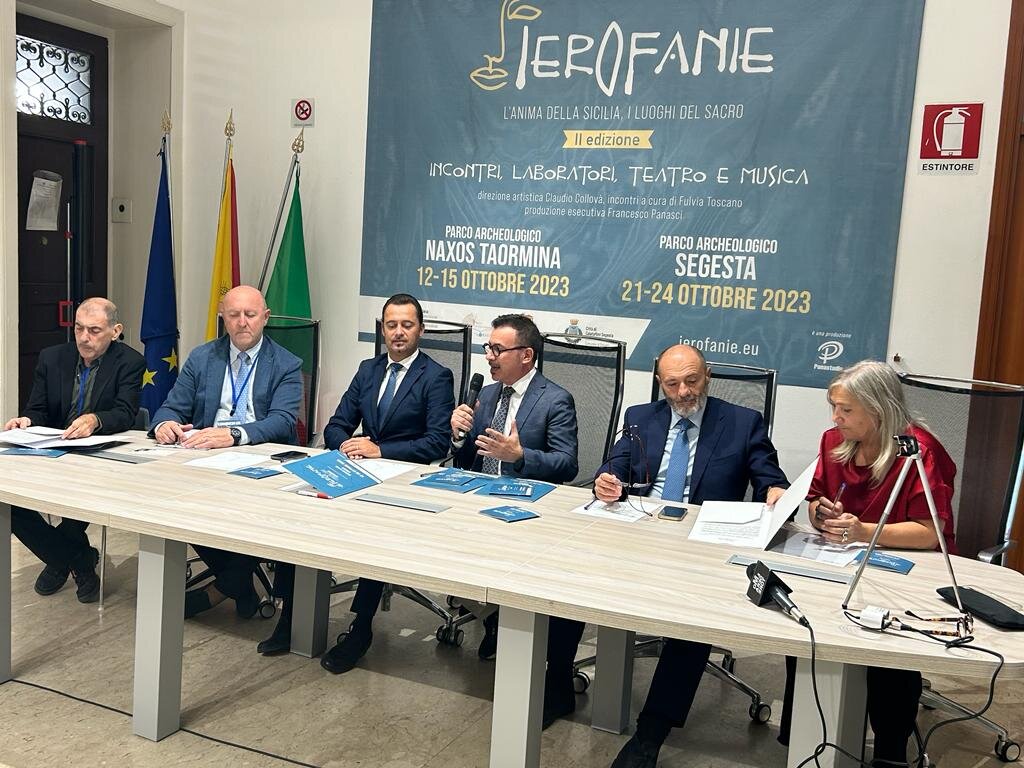 Festival “Ierofanie”, appuntamenti fra Naxos e Segesta con musica, teatro, incontri e laboratori Festival “Ierofanie”, appuntamenti fra Naxos e Segesta con musica, teatro, incontri e laboratori