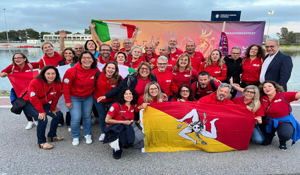 Dragon Boat, al Festival Internazionale di Barcellona 2024 Catania conquista ben tre medaglie d&rsquo;oro