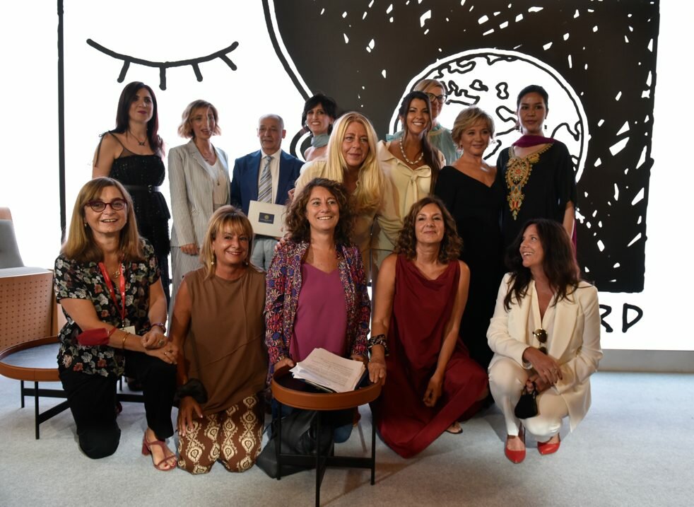 Premi Women in Cinema Award, appello di Zahra Ahmadi e Shahrbanoo Sadat: &ldquo;Non lasciateci sole, siamo in costante pericolo, i talebani sono terroristi&rdquo;
