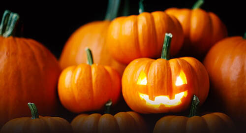Festa di Halloween, da decenni, anche tradizione italiana, in Sicilia la Fiera dei morti tra le più caratteristiche del paese Festa di Halloween, da decenni, anche tradizione italiana, in Sicilia la Fiera dei morti tra le più caratteristiche del paese