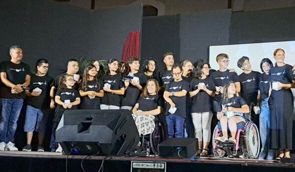 la-compagnia-vincitrice-del-12-premio-ulisse-1182986929.jpg