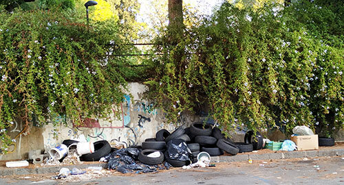 Via Sassari, a "Borgo-Sanzio", nel degrado e abbandono, la denuncia del Comitato Vulcania
