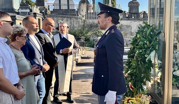 La Polizia di Stato ricorda l&rsquo;Ispettore Giovanni Lizzio, una guida che accompagna il cammino di chi lavora, ogni giorno, per garantire la sicurezza dei cittadini