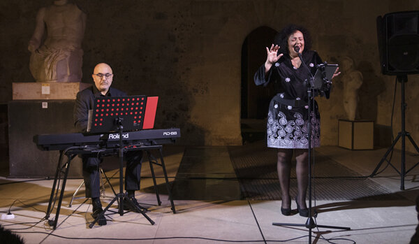 Il 20 dicembre a Valverde, per il Centro Magma, appuntamento con il &ldquo;Concerto di Natale&rdquo; con Sandy Troina (voce) e Mario Nicotra (pianoforte)