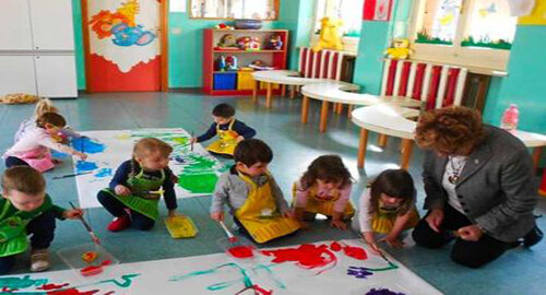 Come si diventa maestra in una scuola dell'infanzia