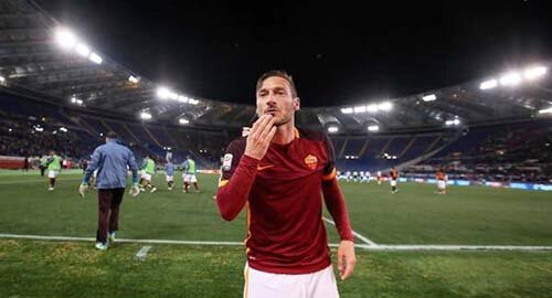 Addio al calcio di Francesco Totti, nella lettera di un tifoso al Capitano una testimonianza d'amore che unisce i veri sportivi