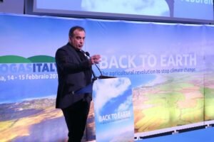 piero-gattoni-biogas-italy-2018-300x200-345193925.jpg