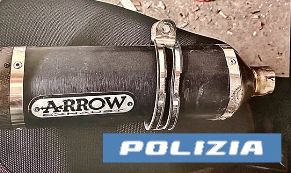 Tenta di vendere su un social network marmitta rubata, la Polizia di Stato rintraccia e denuncia un diciannovenne per ricettazione