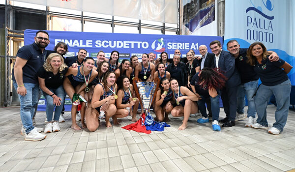 A1 donne, festa a Catania, l'Ekipe Orizzonte è campione d'Italia per la 25ª volta, battuta in gara 3 per 7-5 la Sis Roma A1 donne, festa a Catania, l'Ekipe Orizzonte è campione d'Italia per la 25ª volta, battuta in gara 3 per 7-5 la Sis Roma
