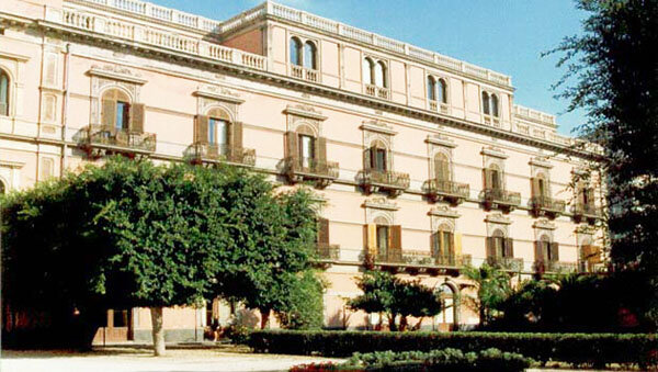 L’8 luglio a Catania concerto dell’Orchestra Sinfonica del Conservatorio “Vincenzo Bellini” per la rassegna “Catania Risuona” L’8 luglio a Catania concerto dell’Orchestra Sinfonica del Conservatorio “Vincenzo Bellini” per la rassegna “Catania Risuona”
