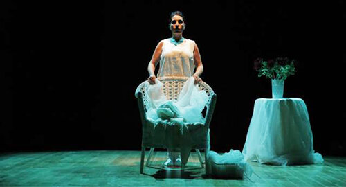 Al "Roots" di Catania il 15 e 16 Febbraio "Sempre Tua" di Antonella Caldarella, per &ldquo;Teatro Argentum Potabile&rdquo;