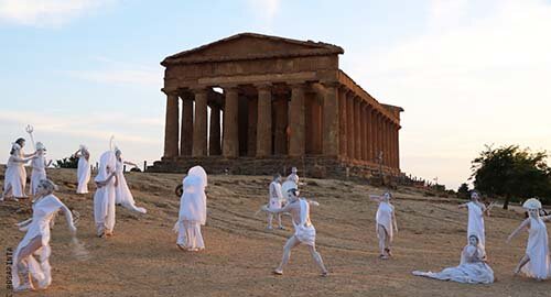 Prima alba teatralizzata alla Valle dei Templi di Agrigento, prossimi appuntamenti il 12 e 26 Agosto