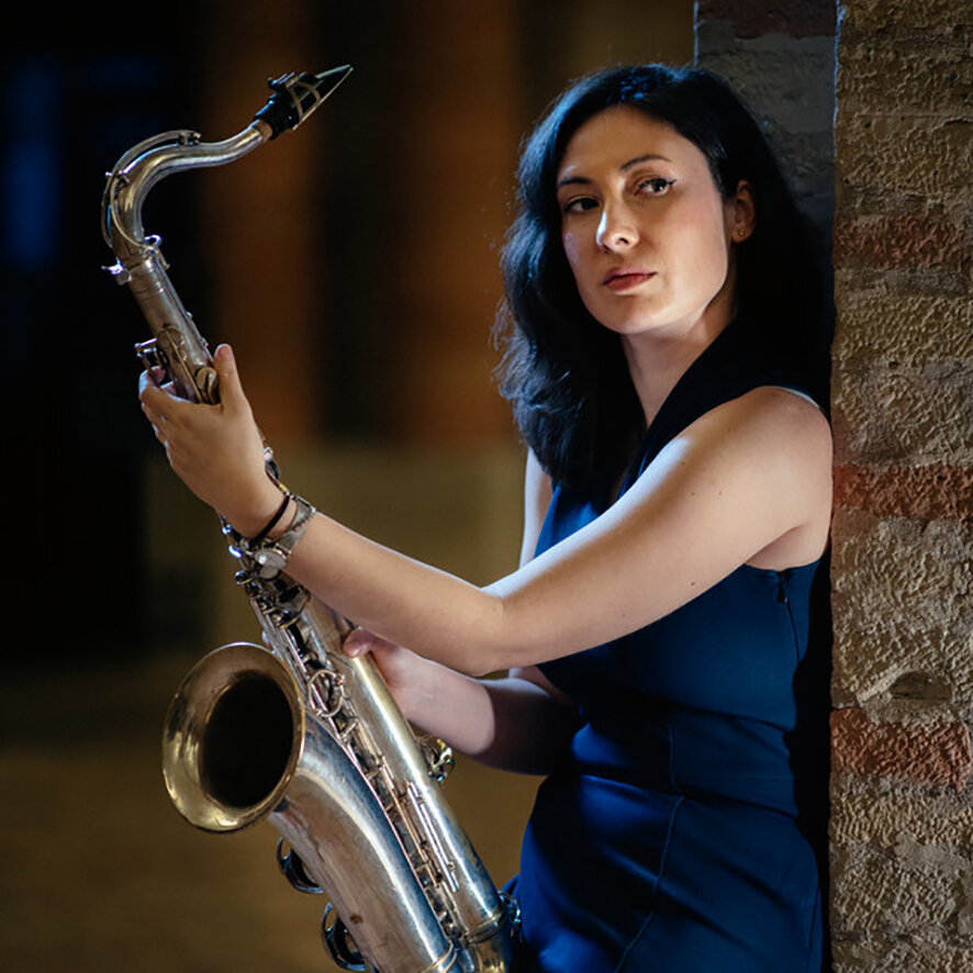 Al Monk Jazz Club di Catania il trio della sassofonista Sophia Tomelleri