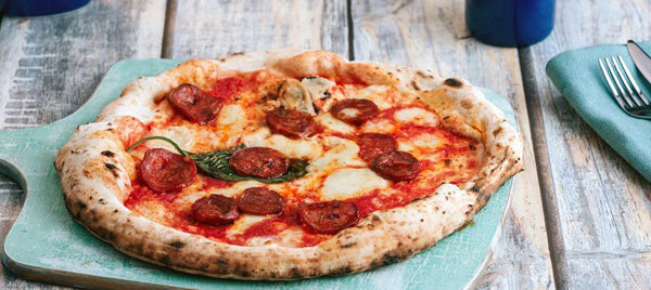 Oltre 5 milioni di chili di pizza ordinate su Just Eat, ora a Catania arriva anche la pizza di Vincenzo Capuano